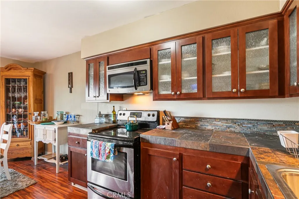 184 Ca-173, Lake Arrowhead, California 92352 home-pic-4